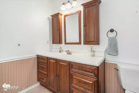 Bath - 19501 Wingham Cir, Eagle River, AK 99577 photo 3 of 4