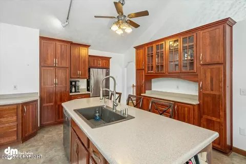 Kitchen - 19501 Wingham Cir, Eagle River, AK 99577 photo 3 of 6