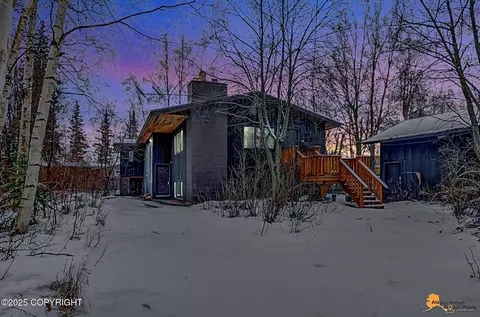 7500 Blackberry St, Anchorage, AK 99502