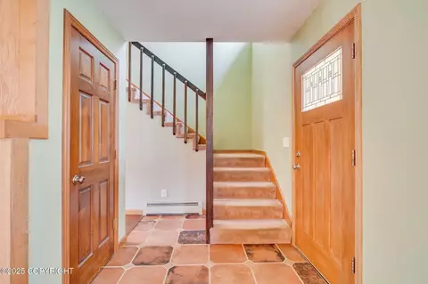 9523 Noak Cir, Eagle River, AK 99577 photo 12