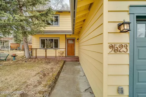 9523 Noak Cir, Eagle River, AK 99577 photo 3