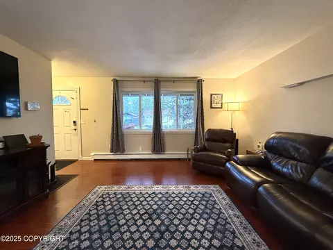 Living - 6330 E 35th Ave, Anchorage, AK 99504 photo 1 of 2