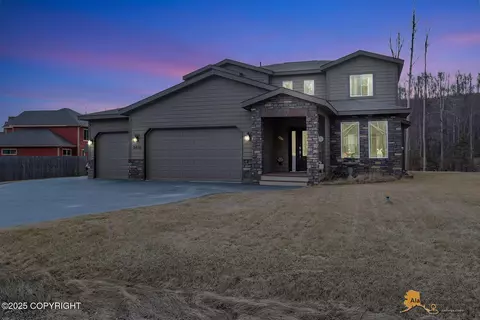 5626 E Fetlock Dr, Wasilla, AK 99654