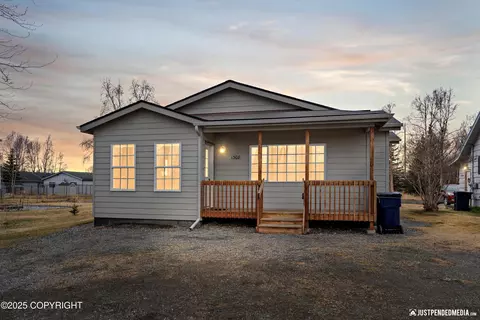 1308 S Chugach St, Palmer, AK 99645