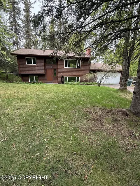 11700 Paddock Ln, Anchorage, AK 99516 photo 3