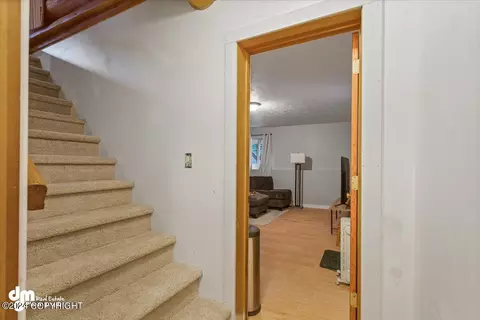 Entry Way - 22253 Elkhorn Cir, Eagle River, AK 99577 photo 9 of 9
