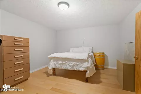 Bedroom - 22253 Elkhorn Cir, Eagle River, AK 99577 photo 3 of 4