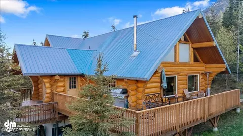 Exterior - 22253 Elkhorn Cir, Eagle River, AK 99577 photo 2 of 10