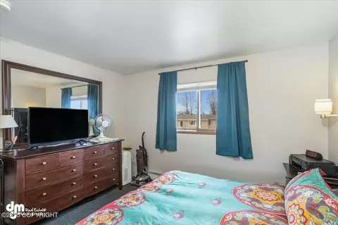 Bedroom - 231 Mccarrey St # 14A, Anchorage, AK 99508 photo 1 of 3