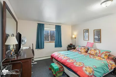 Bedroom - 231 Mccarrey St # 14A, Anchorage, AK 99508 photo 3 of 3