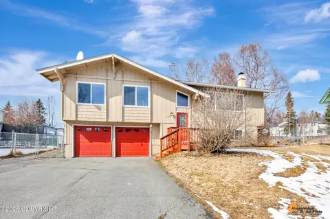 2921 Wiley Post Ave, Anchorage, AK 99517