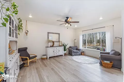 Living - 7786 E Flint Dr, Wasilla, AK 99654 photo 1 of 1