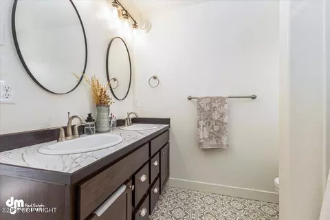Bath - 7786 E Flint Dr, Wasilla, AK 99654 photo 1 of 2
