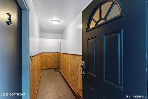 Entry Way - 1401 E 10th Ave, Anchorage, AK 99501 photo 2 of 2
