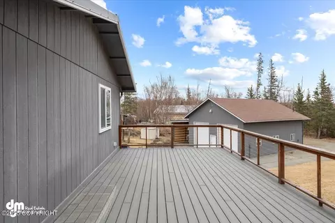 Exterior - 9660 E Ortner Loop, Palmer, AK 99645 photo 3 of 11