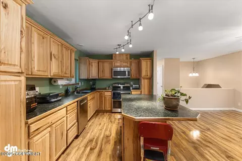 Kitchen - 9660 E Ortner Loop, Palmer, AK 99645 photo 5 of 5