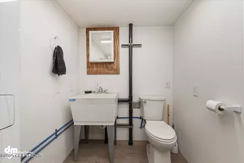 Bath - 9660 E Ortner Loop, Palmer, AK 99645 photo 8 of 8