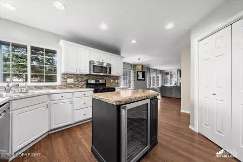8731 Sonora Cir, Eagle River, AK 99577 photo 15