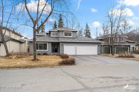 8731 Sonora Cir, Eagle River, AK 99577