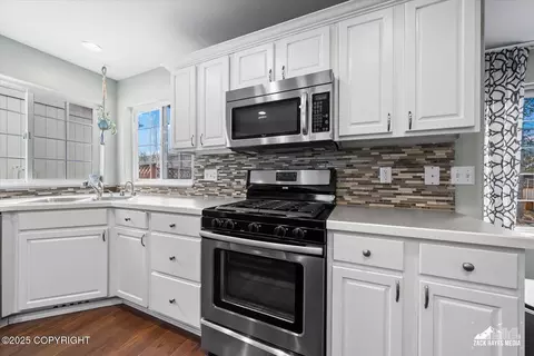 8731 Sonora Cir, Eagle River, AK 99577 photo 19