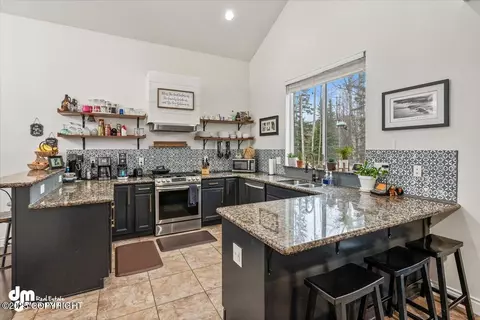 13295 Rosser Dr, Eagle River, AK 99577 photo 9