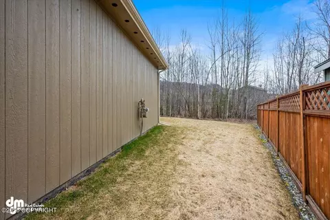 13295 Rosser Dr, Eagle River, AK 99577 photo 42