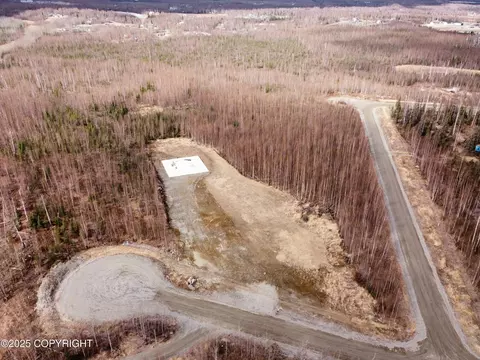 L9 B5 W Pinckney Drive, Wasilla, AK 99654