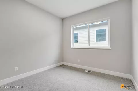 8881 Chalk Hill Loop, Anchorage, AK 99502 photo 29