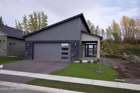 8881 Chalk Hill Loop, Anchorage, AK 99502