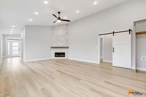 8881 Chalk Hill Loop, Anchorage, AK 99502 photo 4