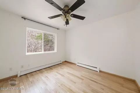 Bedroom - 7300 Waterfall Dr, Eagle River, AK 99577 photo 3 of 4