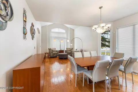 Dining - 17353 Yellowstone Dr, Eagle River, AK 99577 photo 3 of 3