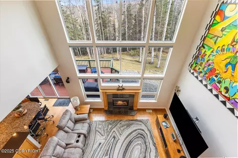 Living - 17353 Yellowstone Dr, Eagle River, AK 99577 photo 6 of 7