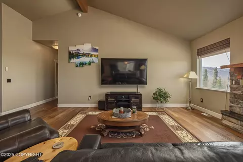 Living - 11268 Sitka Rose Cir, Eagle River, AK 99577 photo 3 of 6
