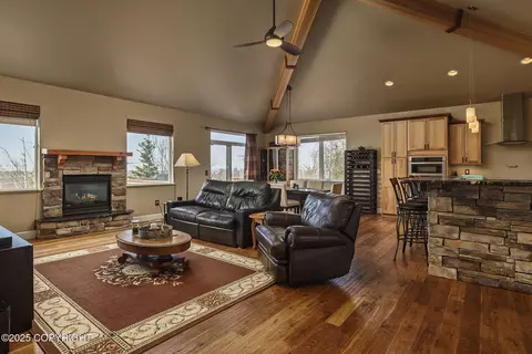 Living - 11268 Sitka Rose Cir, Eagle River, AK 99577 photo 4 of 6