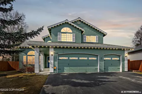 12740 Rivulet Cir, Anchorage, AK 99516