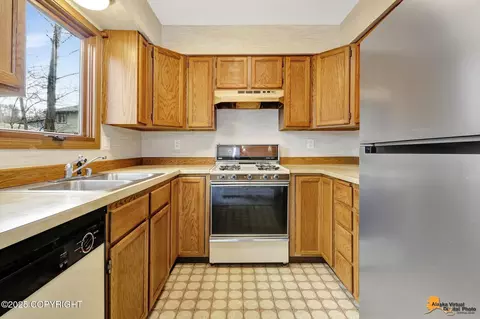 Kitchen - 249 Fall Leaf Cir, Anchorage, AK 99504 photo 1 of 4
