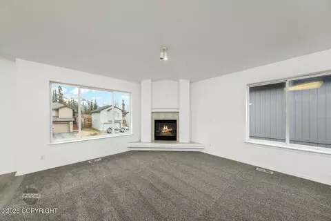 Living - 19449 Highland Ridge Dr, Eagle River, AK 99577 photo 1 of 3