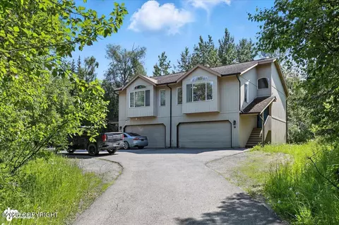 3460 N Charley Dr, Wasilla, AK 99654