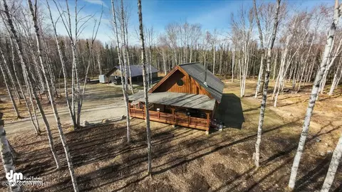 3940 N Crossover Dr, Wasilla, AK 99654