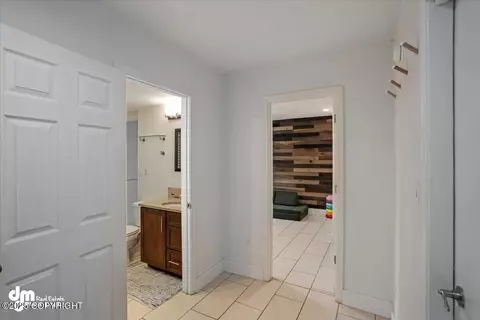 Entry Way - 9631 Balandra Cir, Eagle River, AK 99577 photo 5 of 6