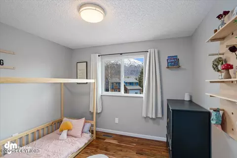Bedroom - 9631 Balandra Cir, Eagle River, AK 99577 photo 4 of 5