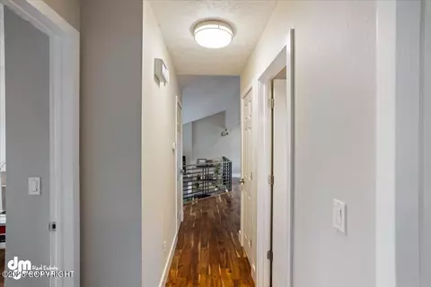Entry Way - 9631 Balandra Cir, Eagle River, AK 99577 photo 4 of 6