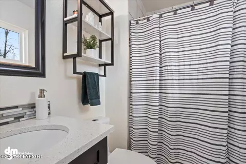 Bath - 9631 Balandra Cir, Eagle River, AK 99577 photo 2 of 2