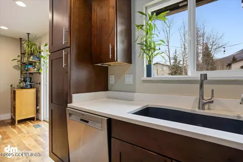 Kitchen - 9631 Balandra Cir, Eagle River, AK 99577 photo 6 of 6
