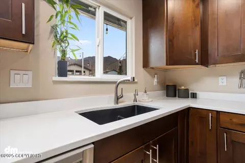Kitchen - 9631 Balandra Cir, Eagle River, AK 99577 photo 3 of 6