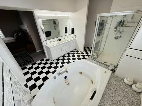 Bath - 103 Eagle Tree Ct, Craig, AK 99921 photo 1 of 4