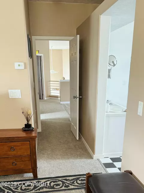 Entry Way - 103 Eagle Tree Ct, Craig, AK 99921 photo 2 of 5