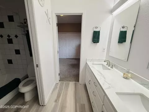 Bath - 103 Eagle Tree Ct, Craig, AK 99921 photo 3 of 4