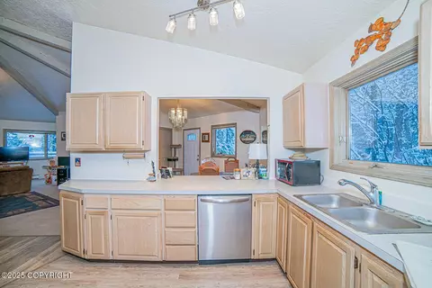 Kitchen - 5750 Wild Mountain Dr, Eagle River, AK 99577 photo 3 of 3